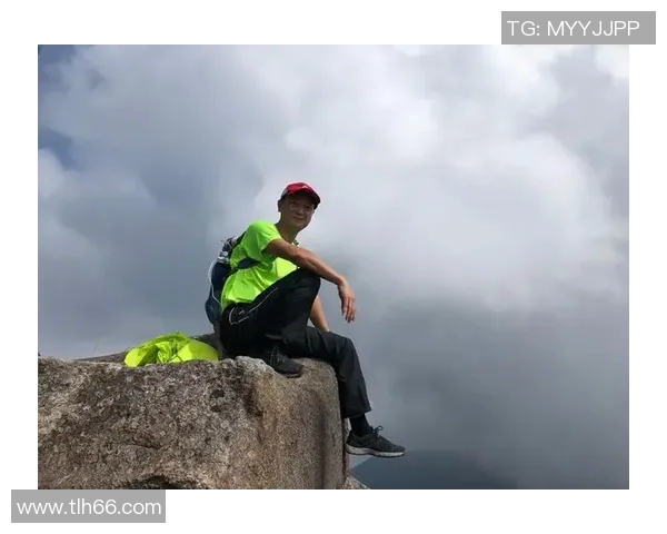 李伟亲授攀岩技巧与心得分享助你轻松征服高峰 李伟亲授攀岩技巧与心得分享助你轻松征服高峰